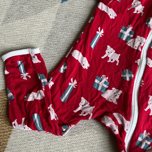Kickee Pants 9-12 months Christmas Zip Up One Piece Puppies - Picture 6 of 16
